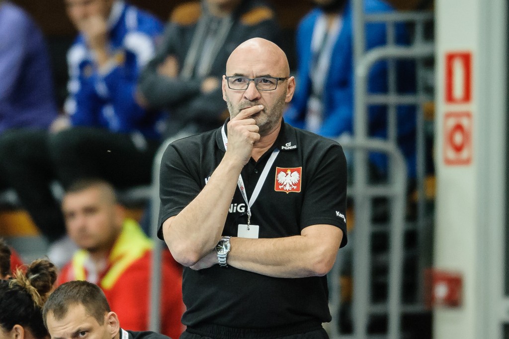 2016.10.07 Zielona Gora Pilka reczna Miedzynarodowy turniej pilki recznej Kobiet sezon 2016/2017 Polska - Slowacja N/Z Leszek Krowicki (trener, head coach) Foto Pawel Andrachiewicz / PressFocus 2016.10.07 Zielona Gora Handball International Tournament women season 2016/2017 Poland - Slovakia Leszek Krowicki (trener, head coach) Photo Pawel Andrachiewicz / PressFocus